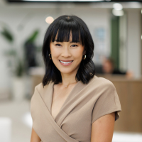 Dr Avelyn Wong_200x200